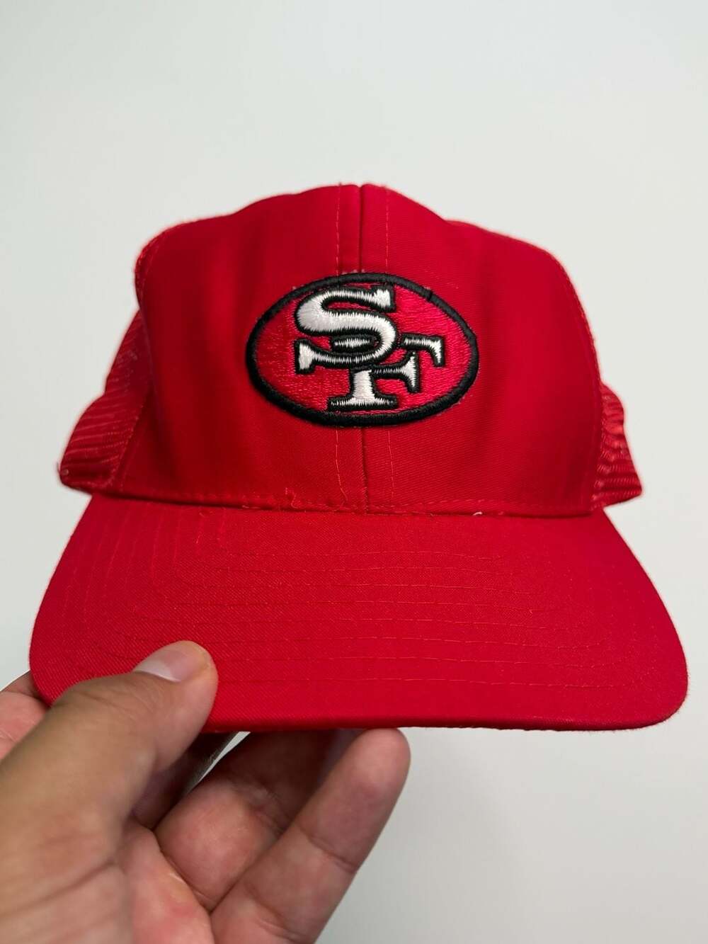 Vintage San Francisco 49ers NFL Trucker Hat Snapback Designer Award Headwear Red